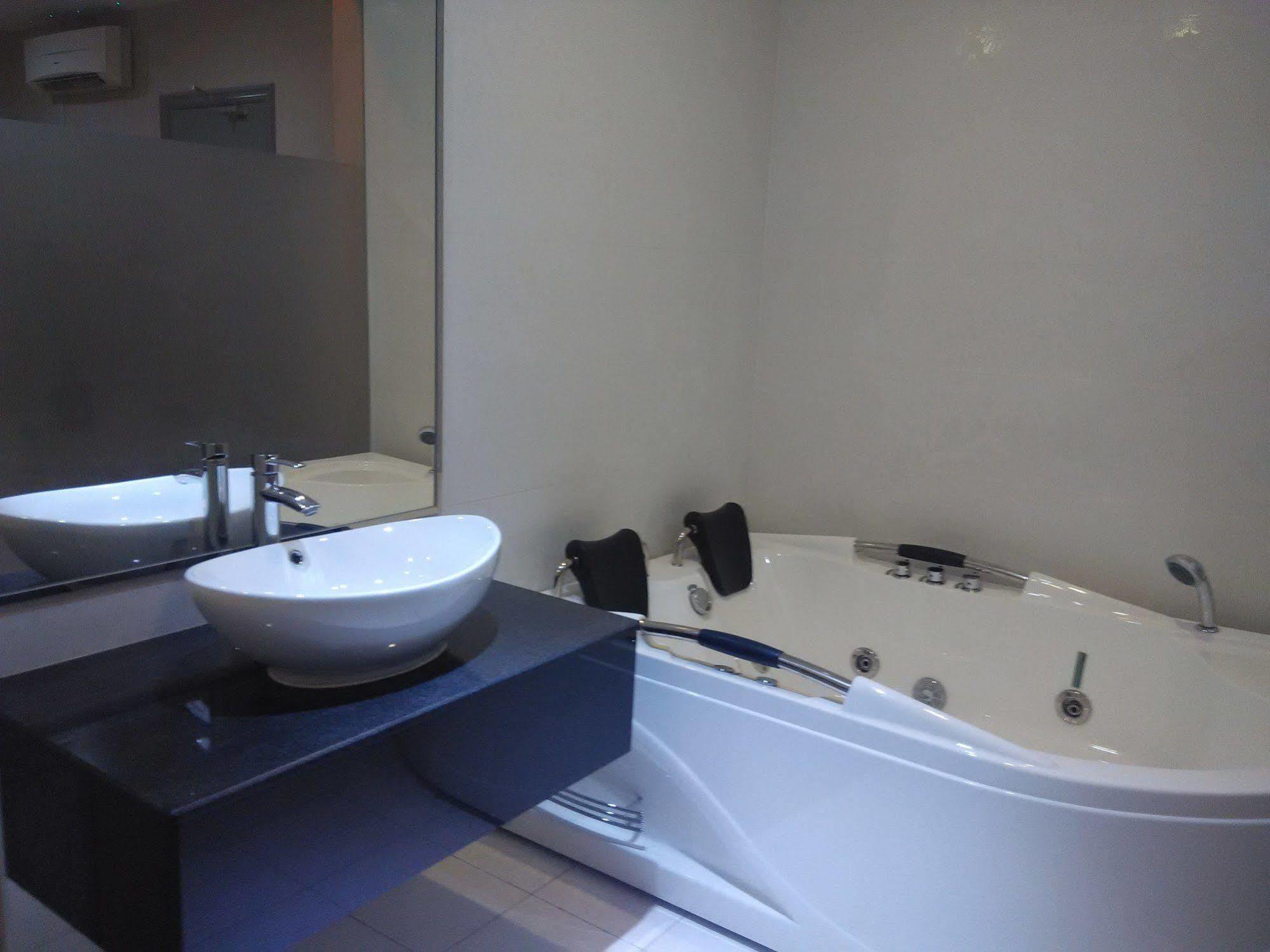Ampang Inn Hotel Dış mekan fotoğraf